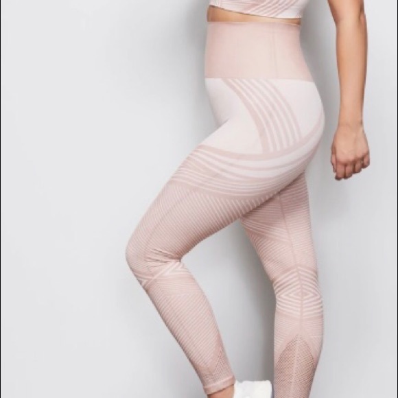 Good American Pants - Good American Dynamic seamless legging, dusk NWT